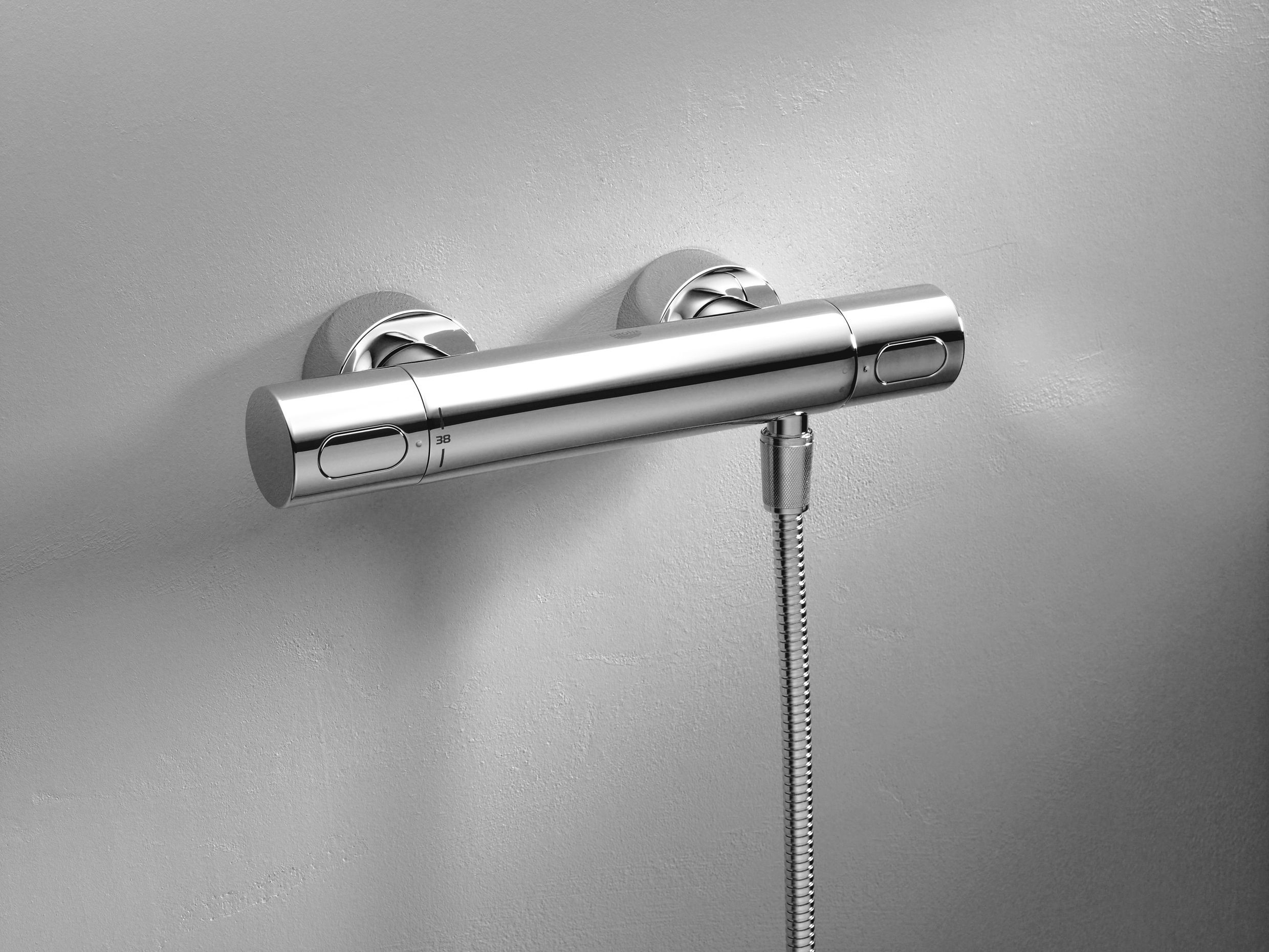 Душа grohe grohtherm. Grohe Grohtherm 3000 Cosmopolitan. Grohe Grohtherm 3000 Cosmopolitan 19467000. Смеситель для душа с термостатом Grohe. Термостат 3000 Грое для душа.
