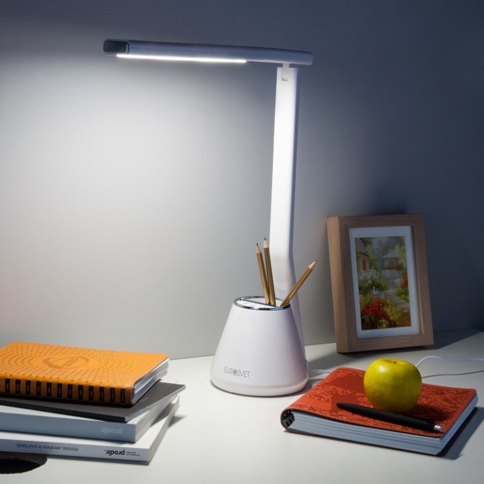 Настольная лампа офисная Eurosvet Office 80421/1 белый 8W - 1